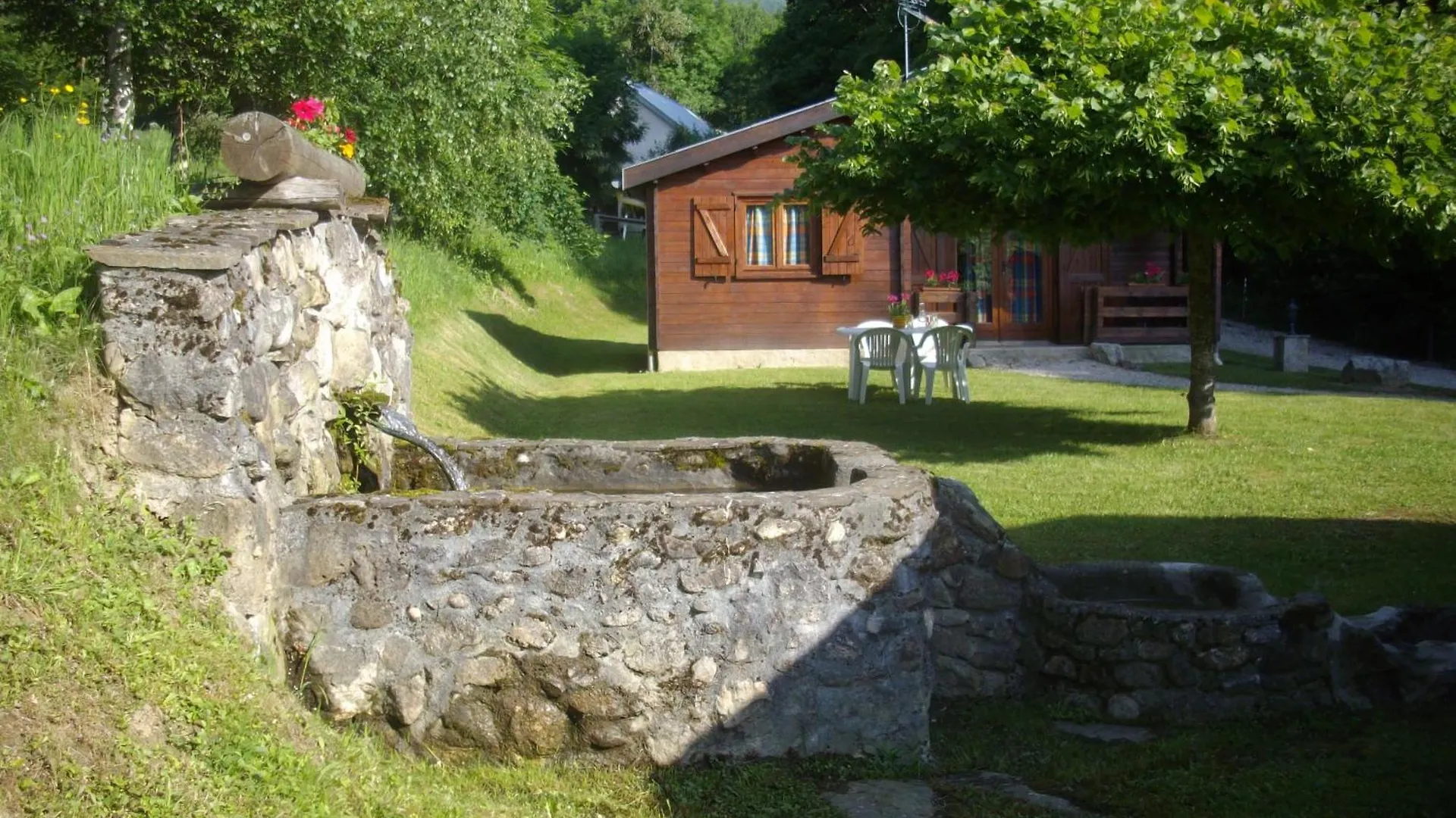 Les Chalets De Montorgueil Saurat